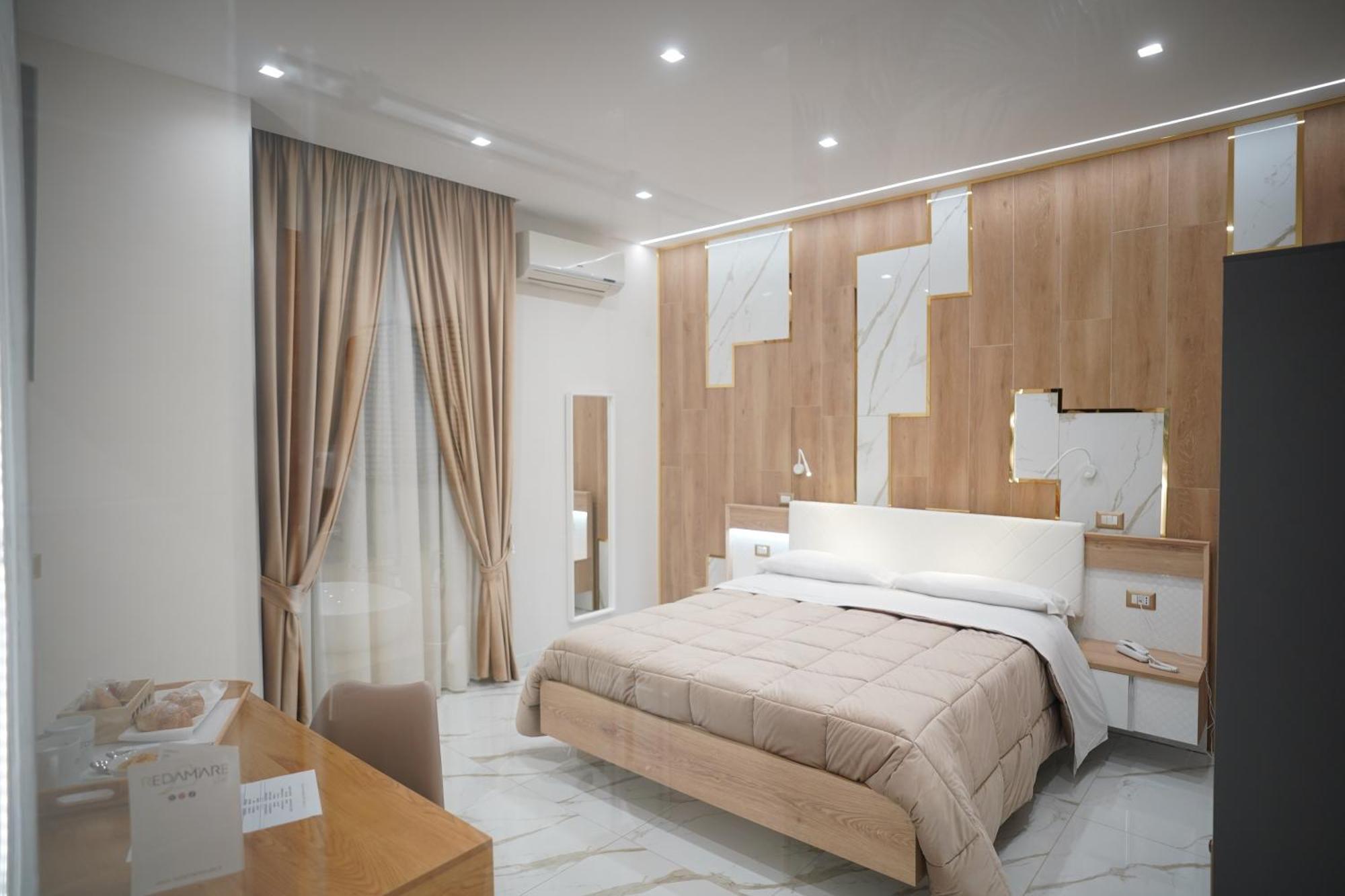 Redamare Suite Lago Patria Esterno foto