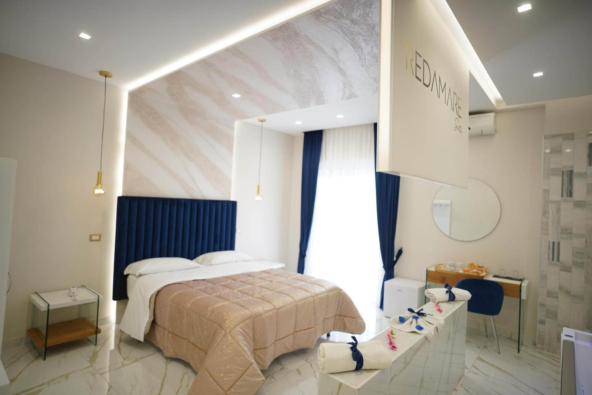 Redamare Suite Lago Patria Esterno foto