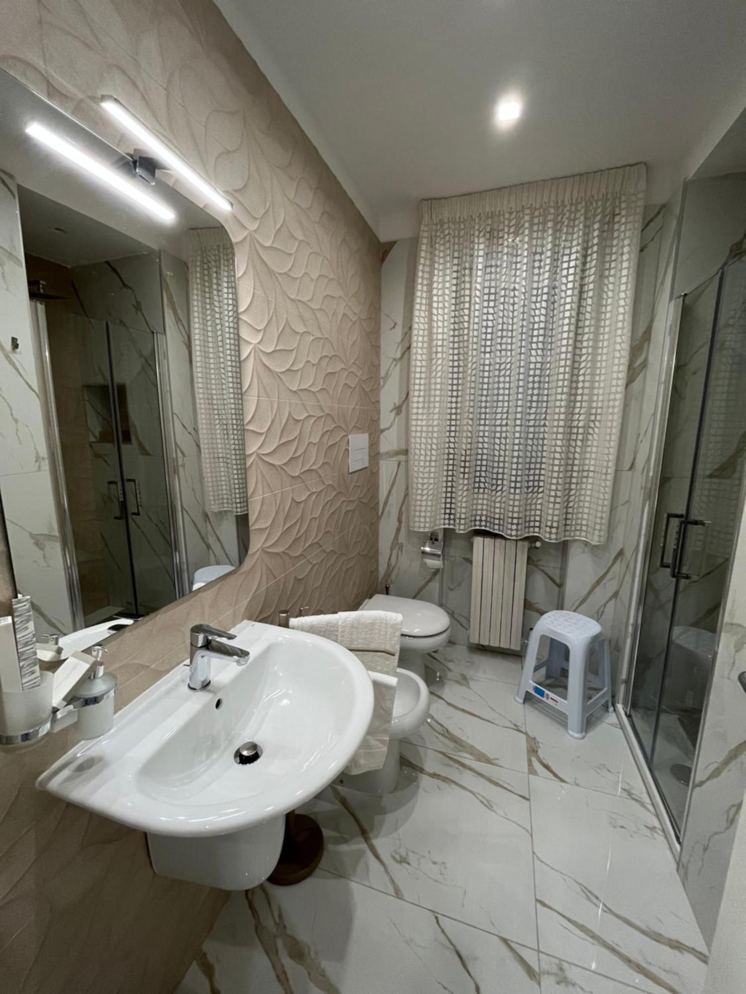 Redamare Suite Lago Patria Esterno foto